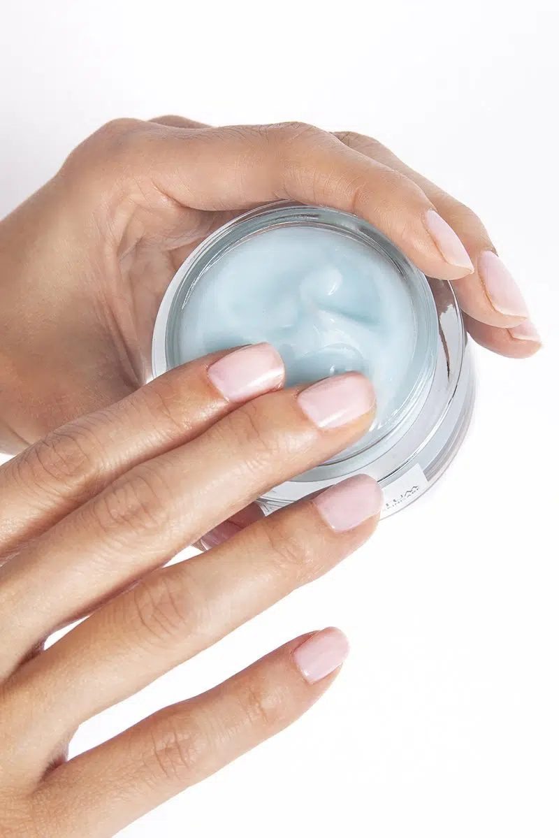 Увлажняющий гель-крем с 4 типами гиалуроновой кислоты Instytutum HydraFusion 4D Hydrating Water Burst Cream